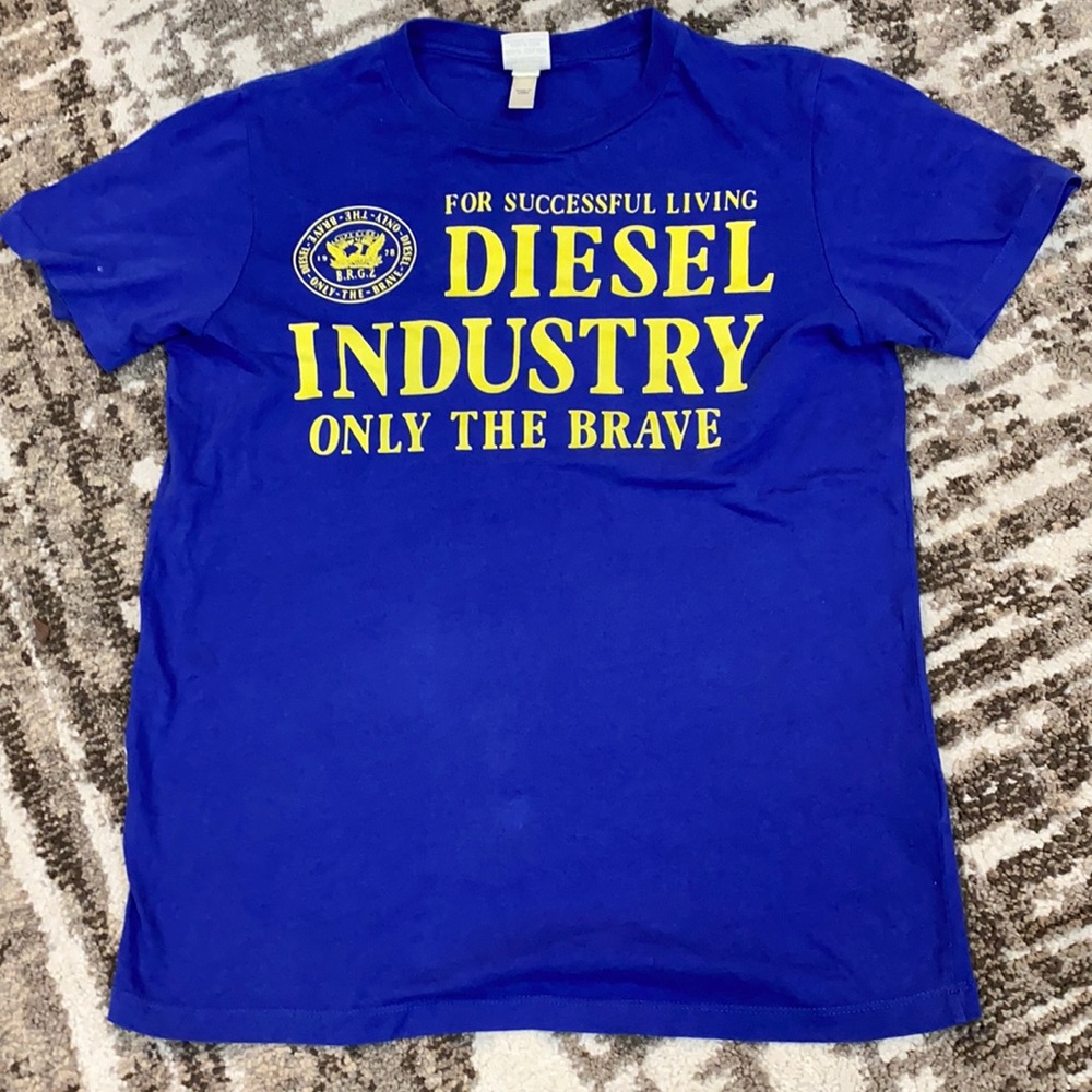 Boys Diesel T-shirt size 14 yers